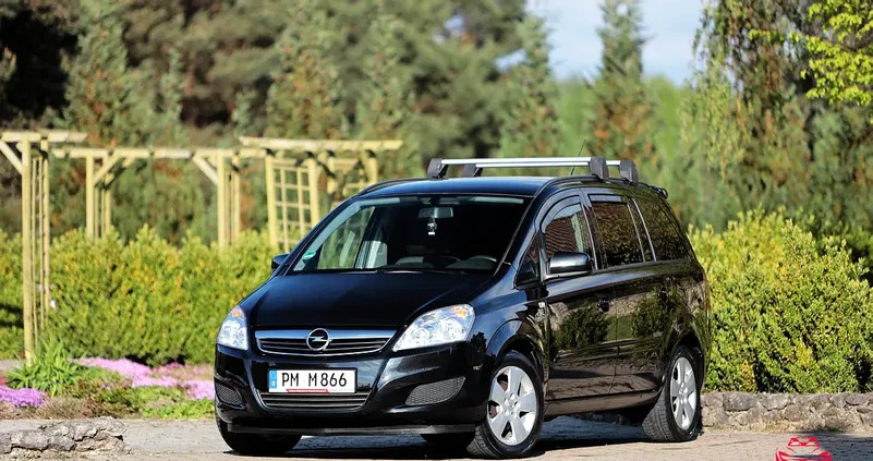 samochody osobowe Opel Zafira cena 23999 przebieg: 186000, rok produkcji 2012 z Pińczów